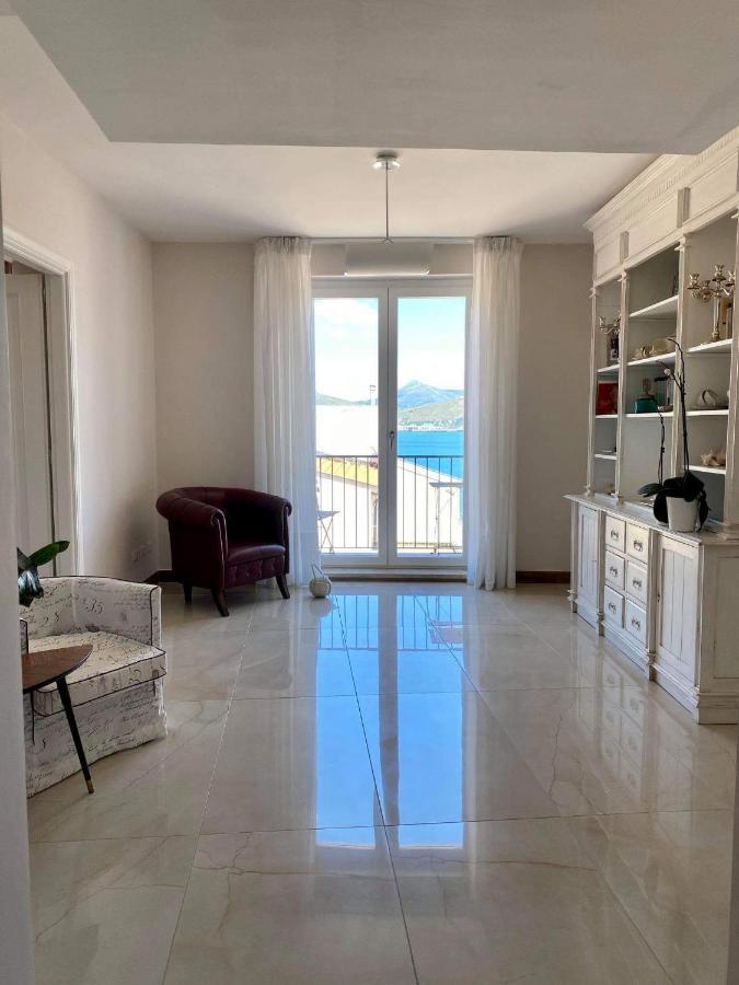 Santa Lucia B&B Гаета Екстер'єр фото