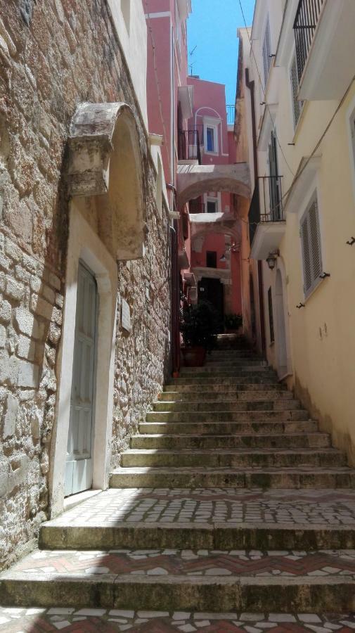 Santa Lucia B&B Гаета Екстер'єр фото