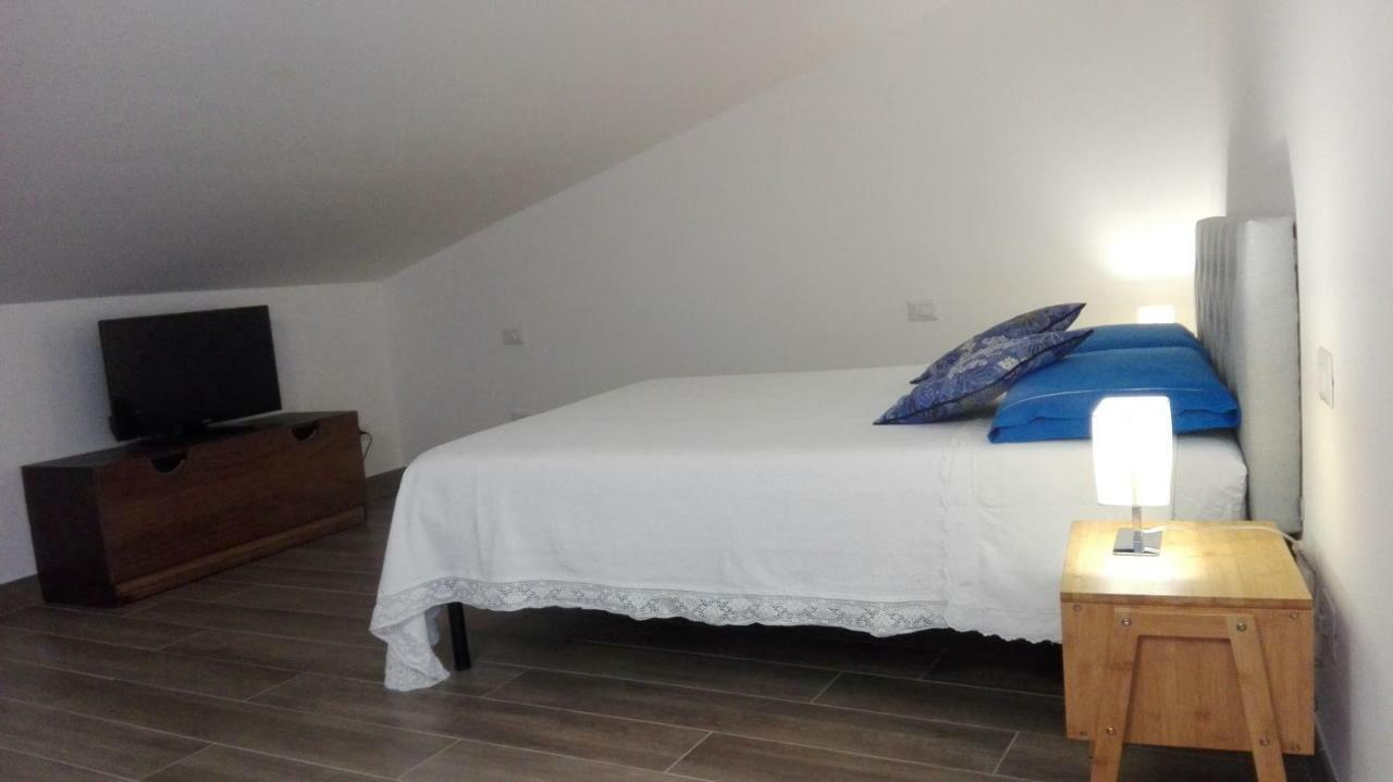 Santa Lucia B&B Гаета Екстер'єр фото